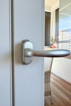 Hoppe Çocuk Emniyet Kilitli Pimapen Pencere Kolu Kisi2 Silver