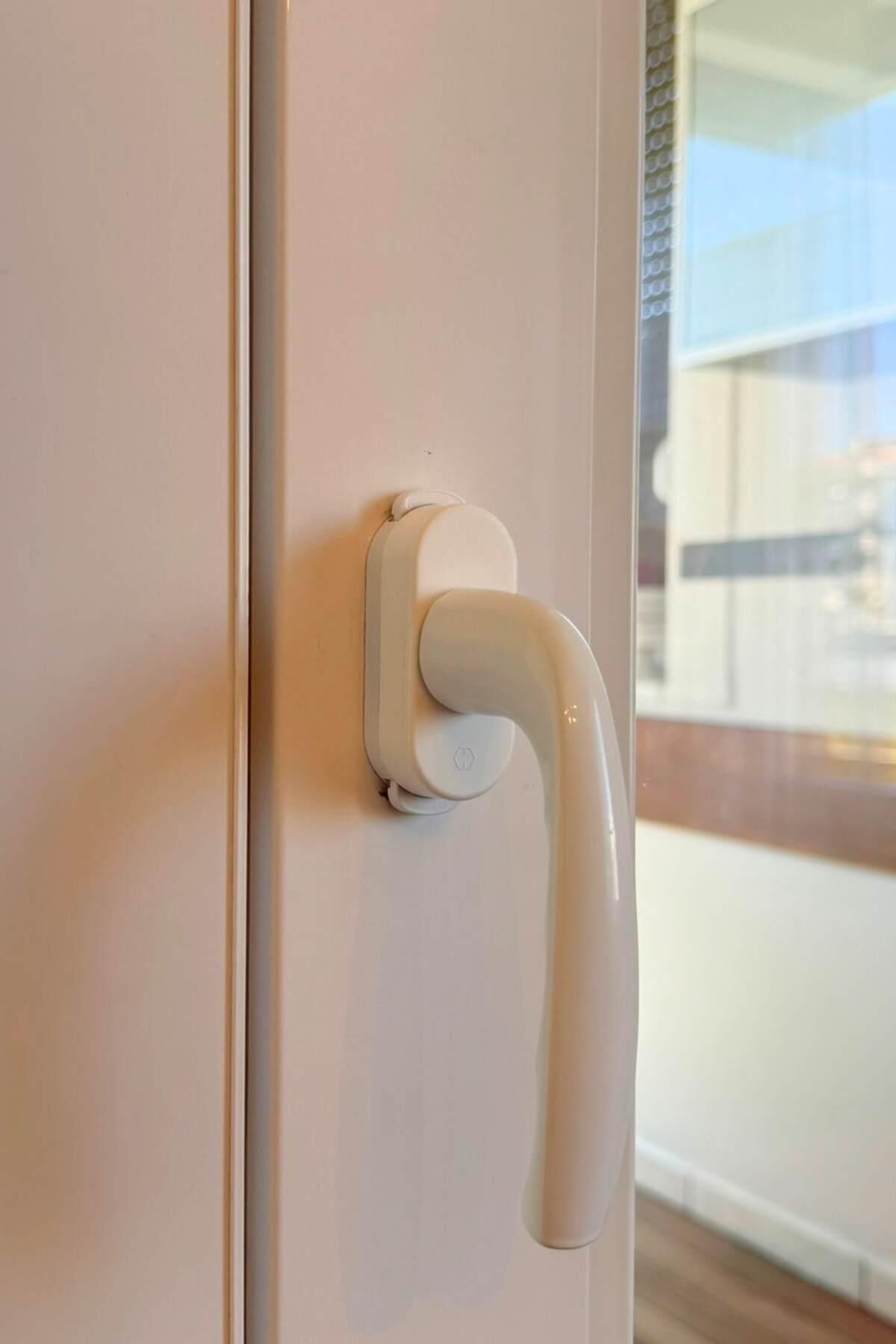 Hoppe Çocuk Emniyet Kilitli Pimapen Pencere Kolu Kisi2 Beyaz