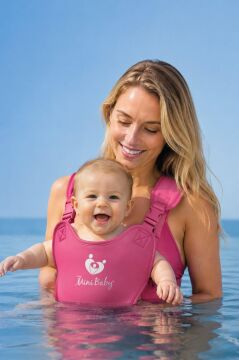 Myminibaby Neopren Bebek Taşıyıcı Kanguru - Islak ve Kuru Kullanım - Havuz, Plaj ve Günlük Kullanıma Uygun - Ayarlanabilir Omuz, Bel ve Yan Kemerli - 4-24 Ay / 6-15 kg - Taşıma Çantası Dahil Pembe