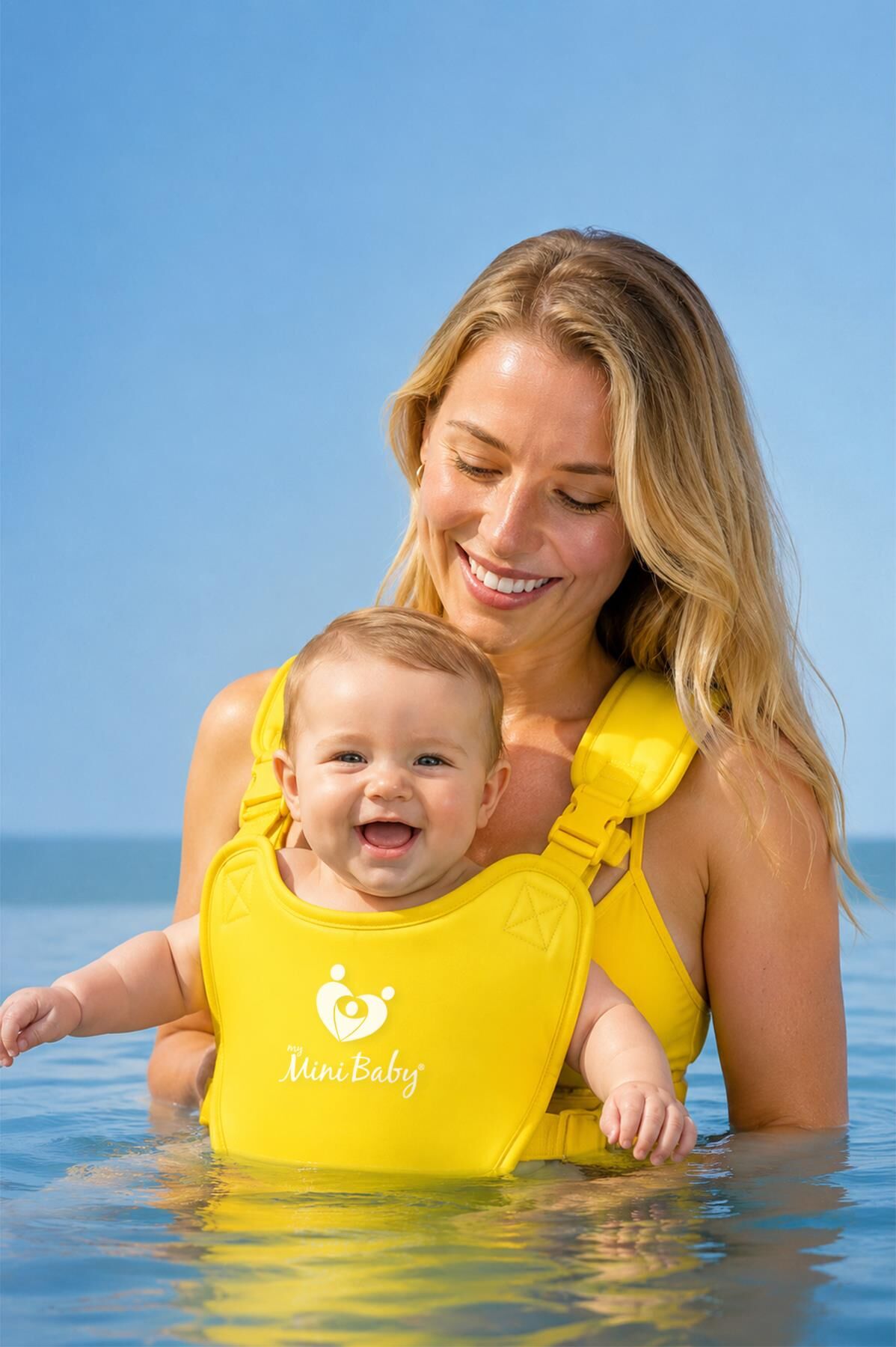 Myminibaby Neopren Bebek Taşıyıcı Kanguru - Islak ve Kuru Kullanım - Havuz, Plaj ve Günlük Kullanıma Uygun - Ayarlanabilir Omuz, Bel ve Yan Kemerli - 4-24 Ay / 6-15 kg - Taşıma Çantası Dahil Sarı