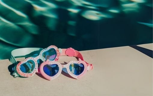 erkek ve kız çocuk için deniz gözlüğü